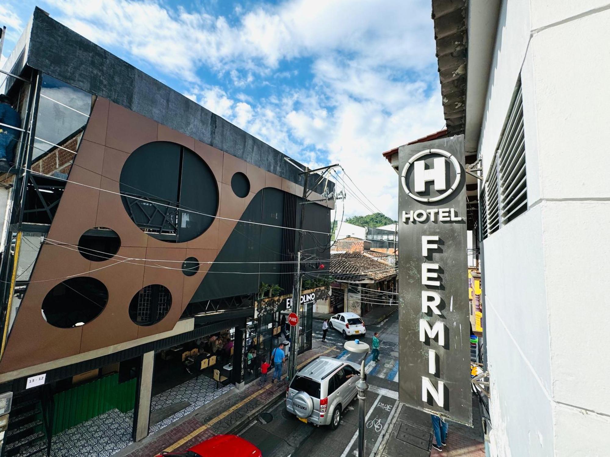 Hotel Fermin 圣罗莎德卡瓦尔 外观 照片